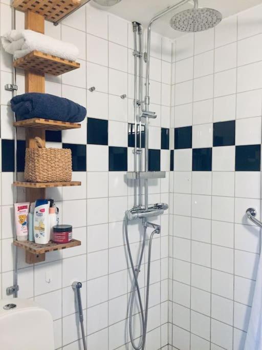 Entire Apartment Стокхолм Екстериор снимка