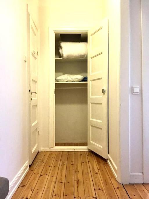 Entire Apartment Стокхолм Екстериор снимка